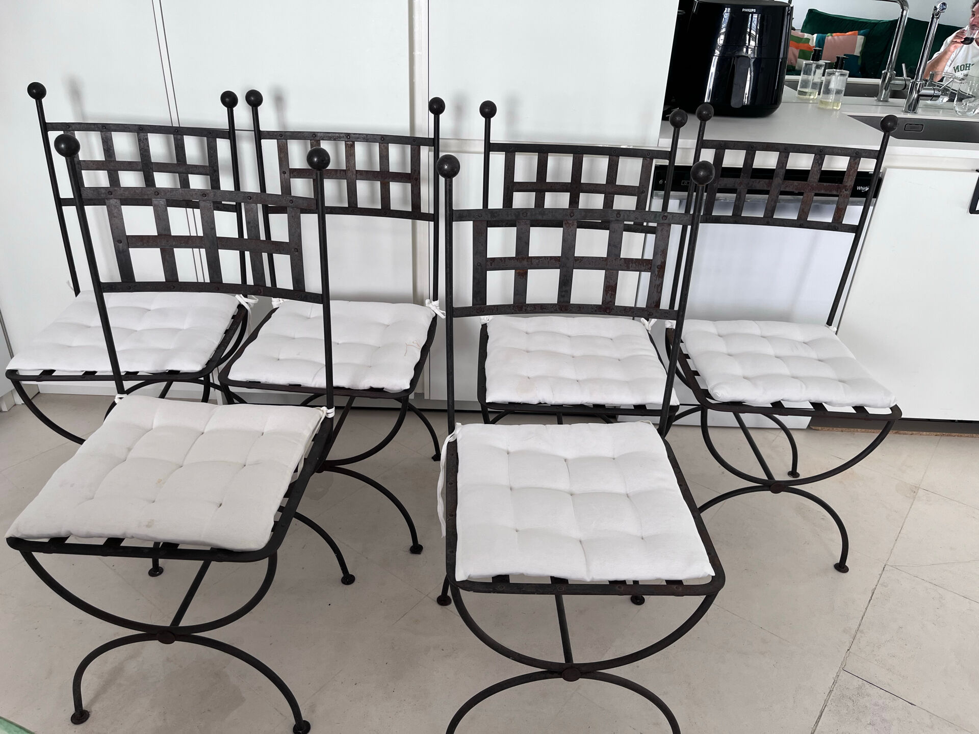 Set of 6 wrought iron chairs