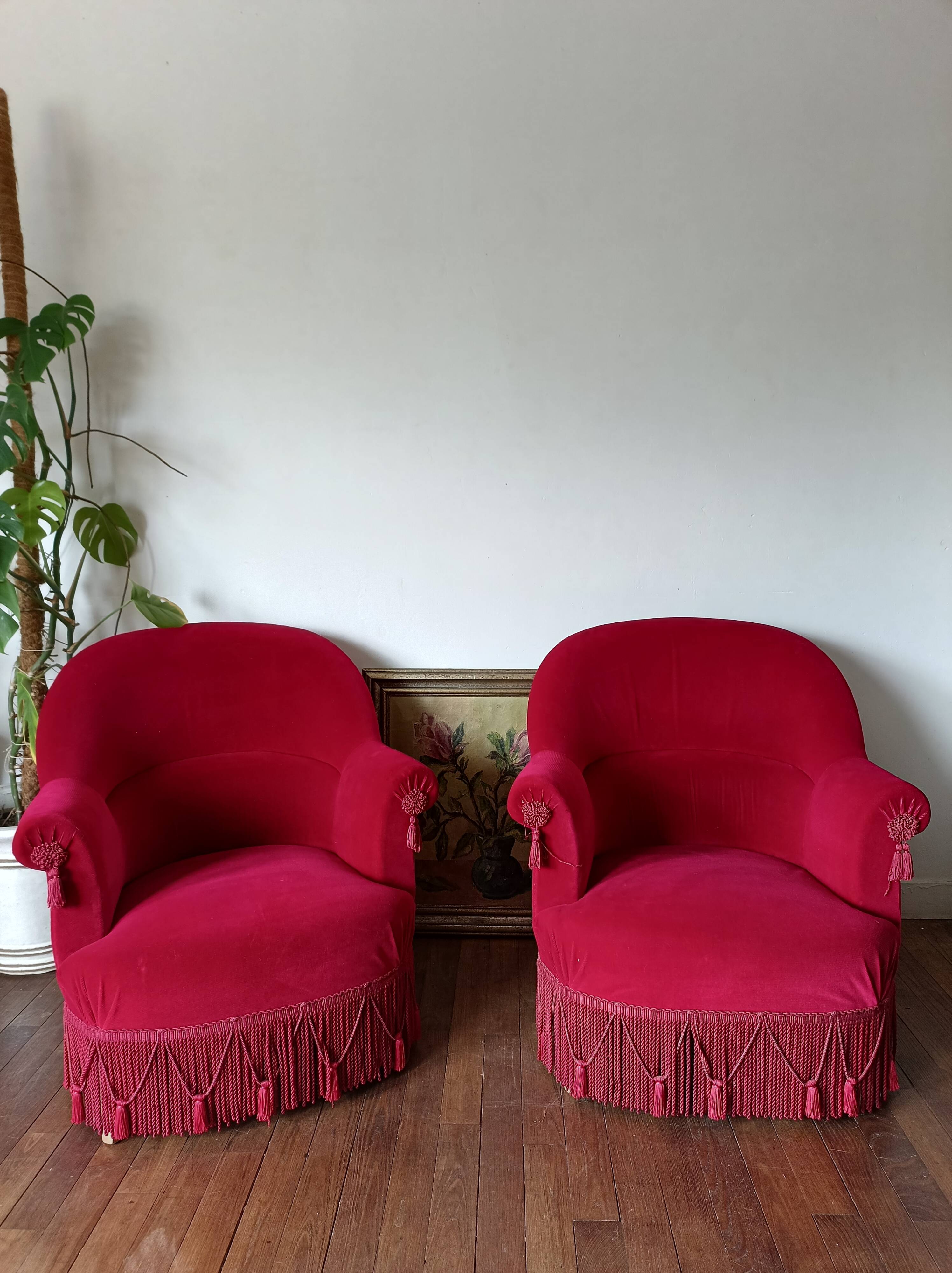 Lot de 2 fauteuils crapauds en velours rouge