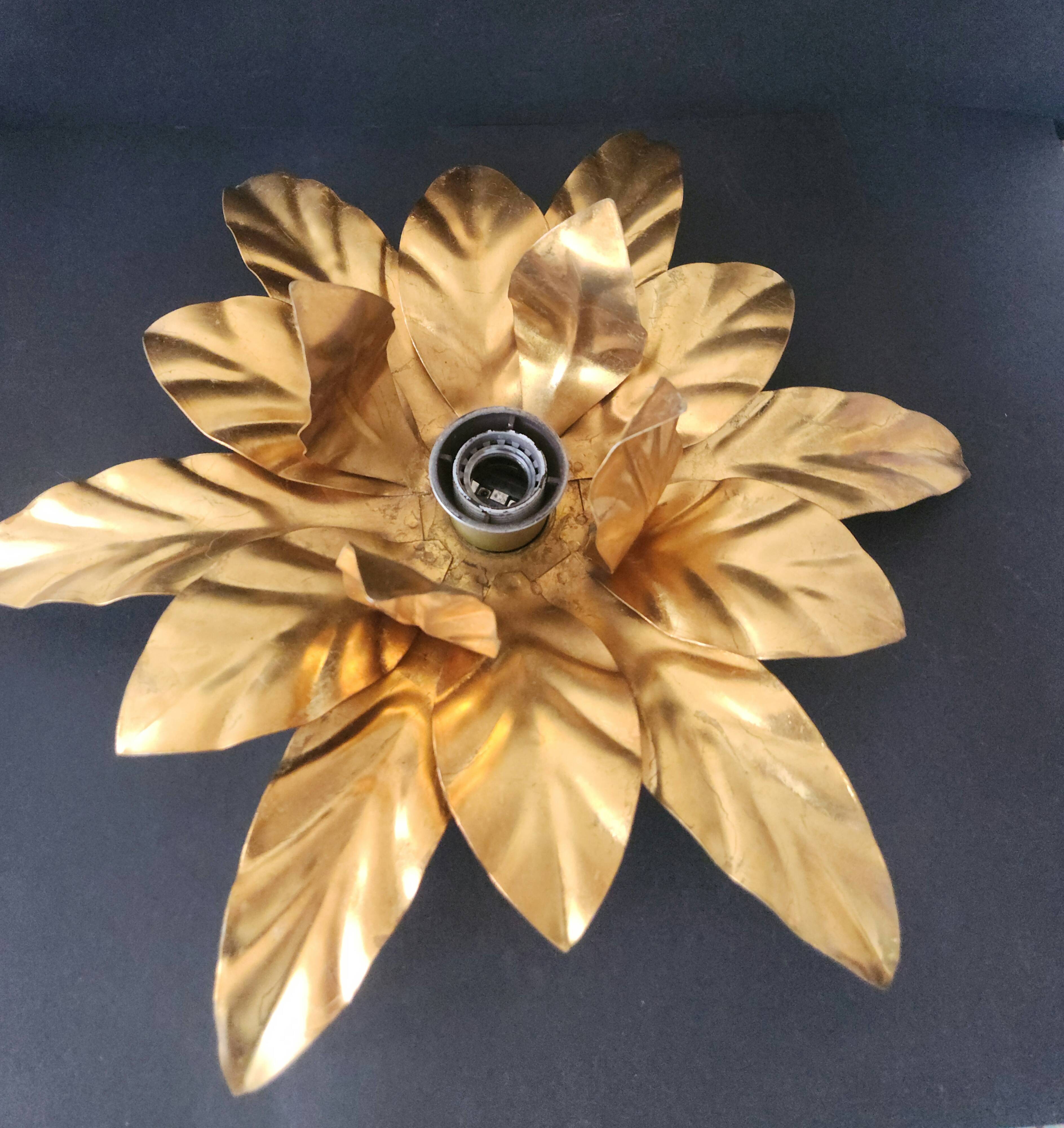 Hollywood Regency Florentine Flower-Shaped Gilt Flush Mount Hans Kögl Italy