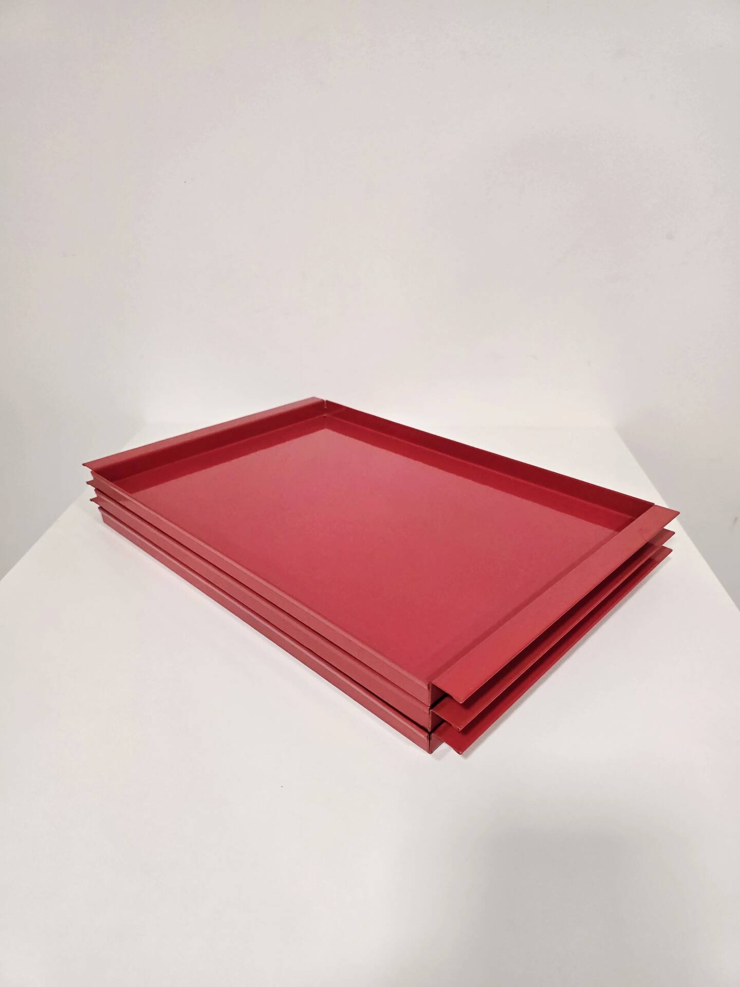 Vintage Italian Red Metal Trays / Mid-Century Modern Decorative Servin