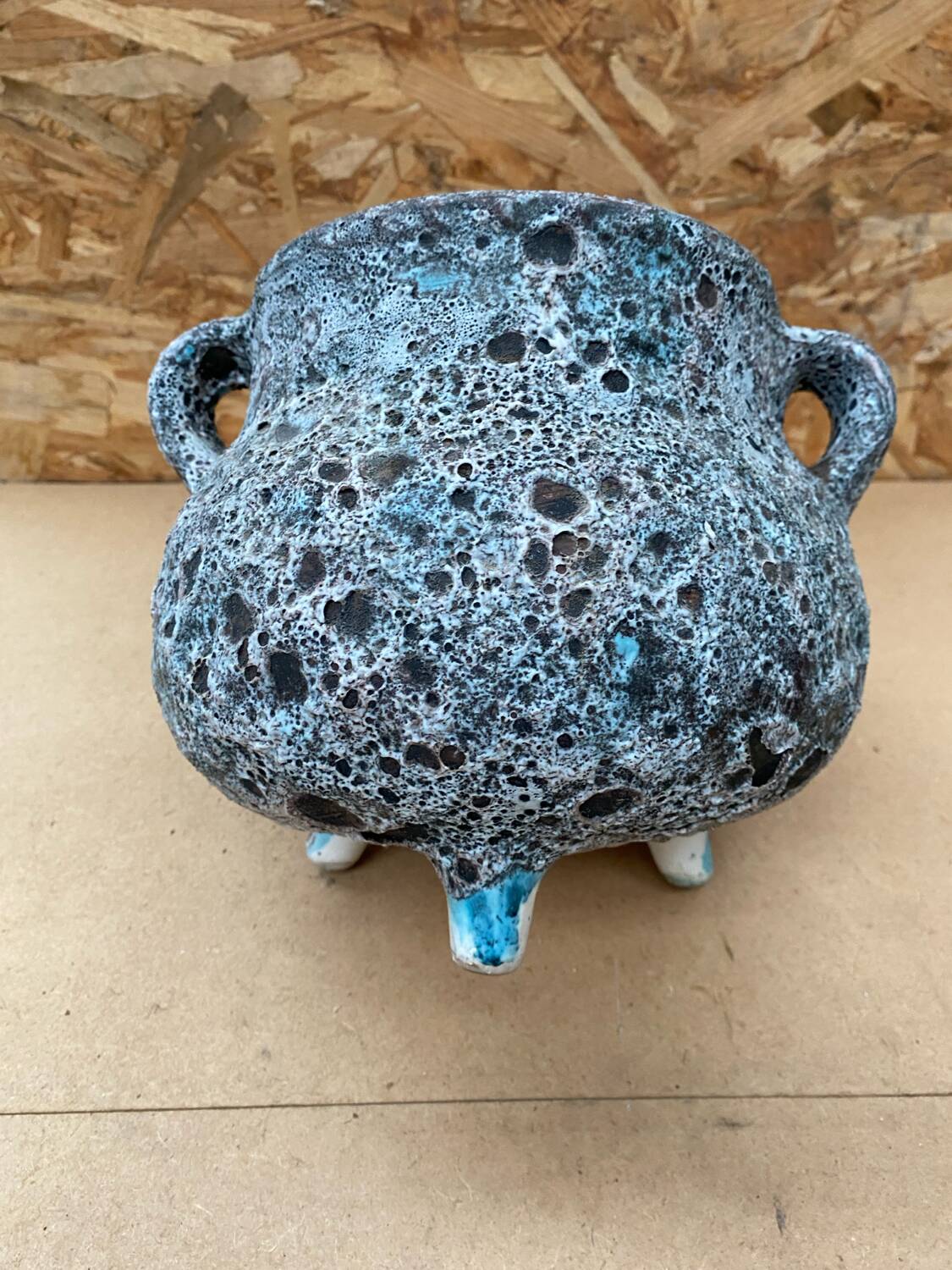 Old Cauldron Pot Tripod Annette ROUX Ceramic Fat Lava 50s #B579