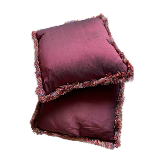 Lot 2 silk cushions 35 x 35 cm