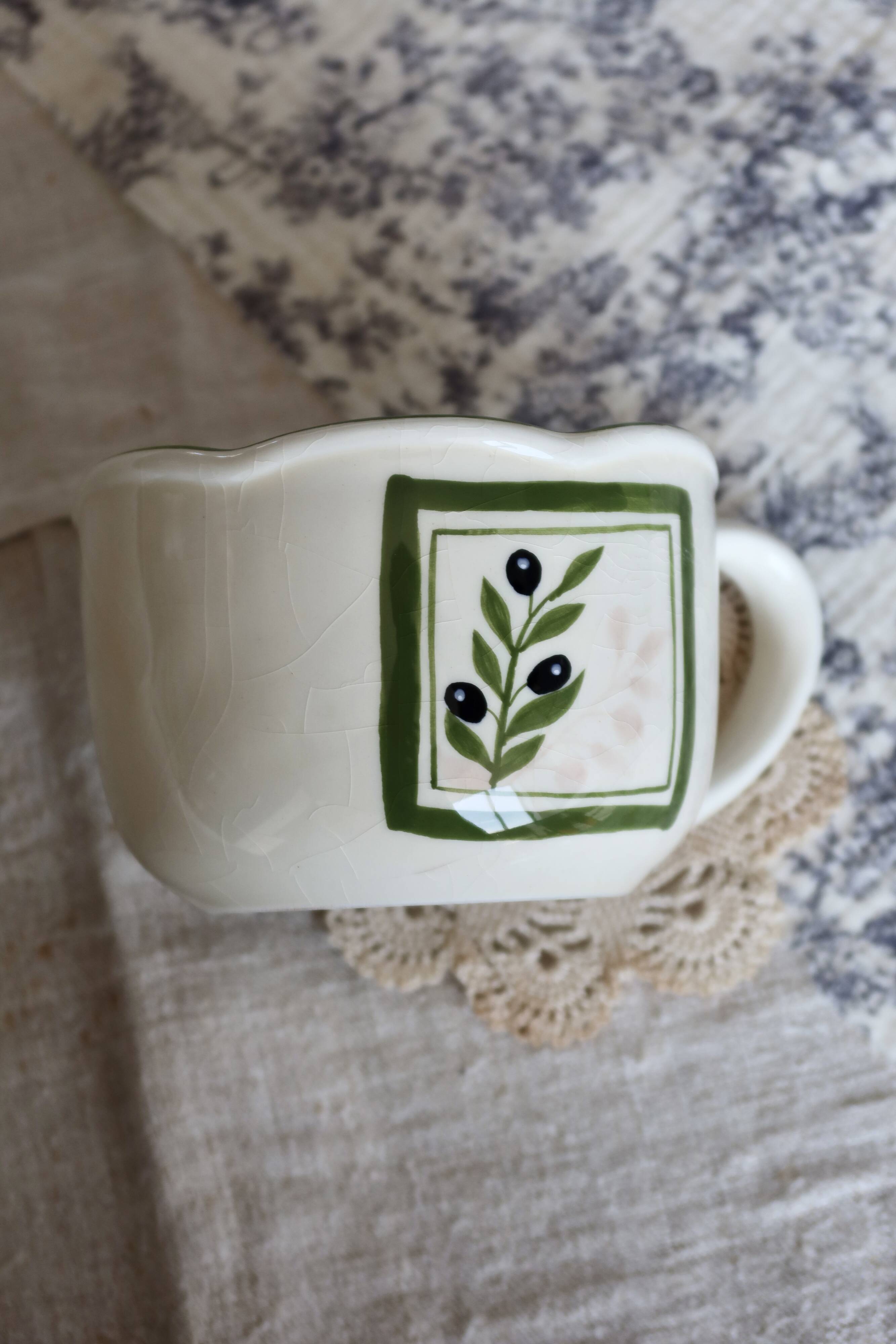 Vintage porcelain mug / large cup – Olive pattern