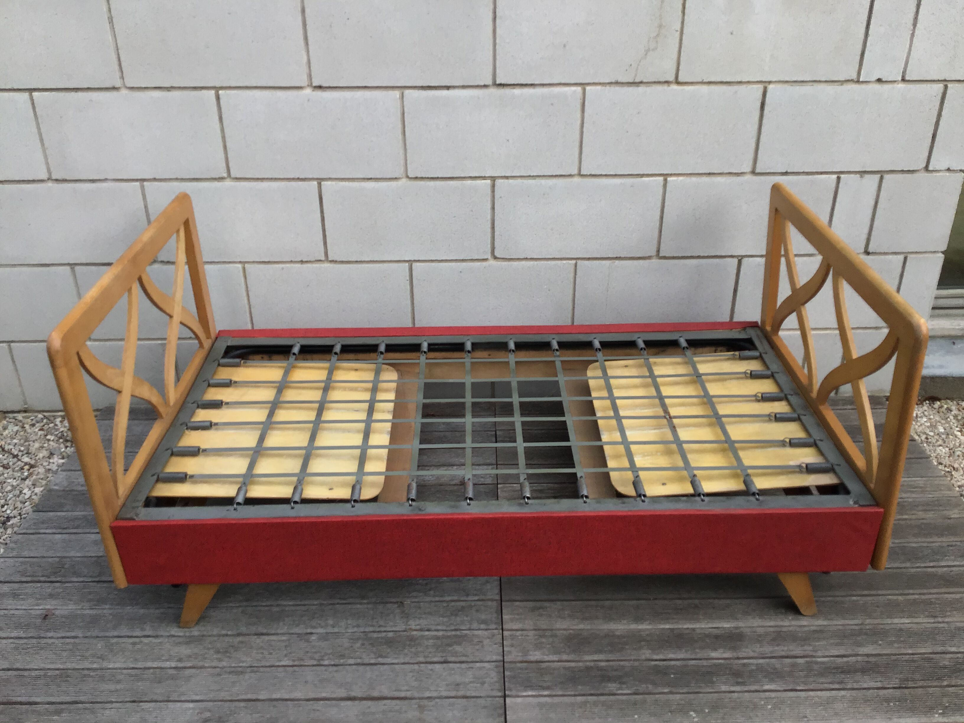 50/60s compact convertible sofa