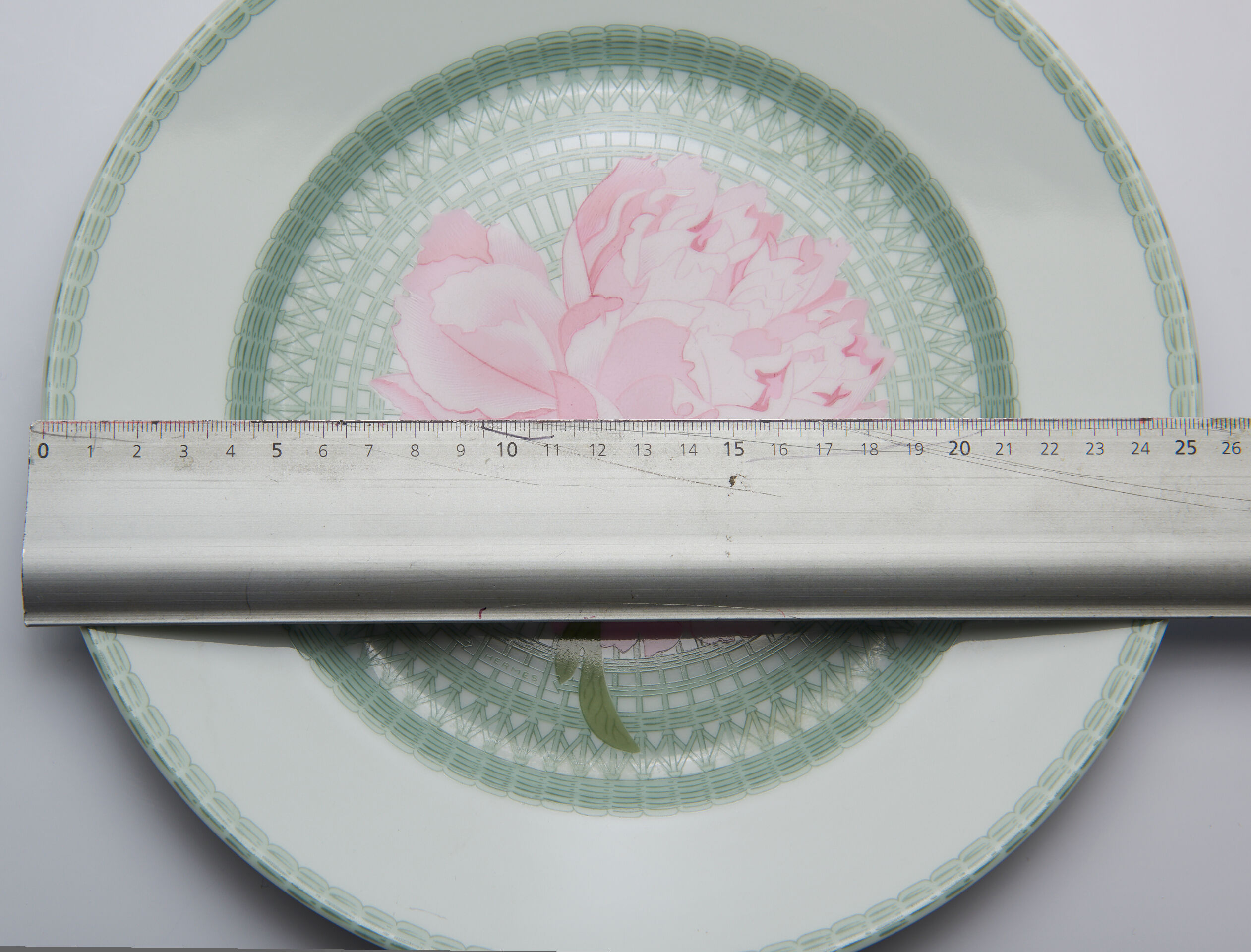 4 plates Hermès Peonies 25cm