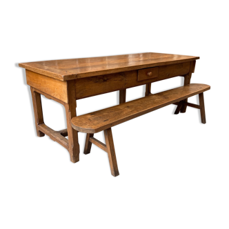 Farm table late nineteenth and its bench