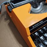 Silver Reed Silverette II Typewriter