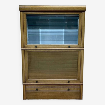 Walnut and oak display cabinet from the MD brand, manufactured in the 1960s