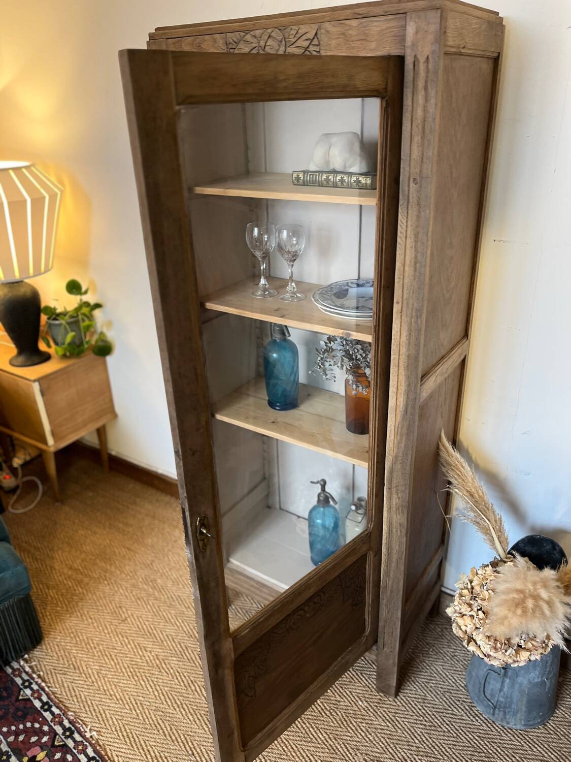Vintage art deco dresser
