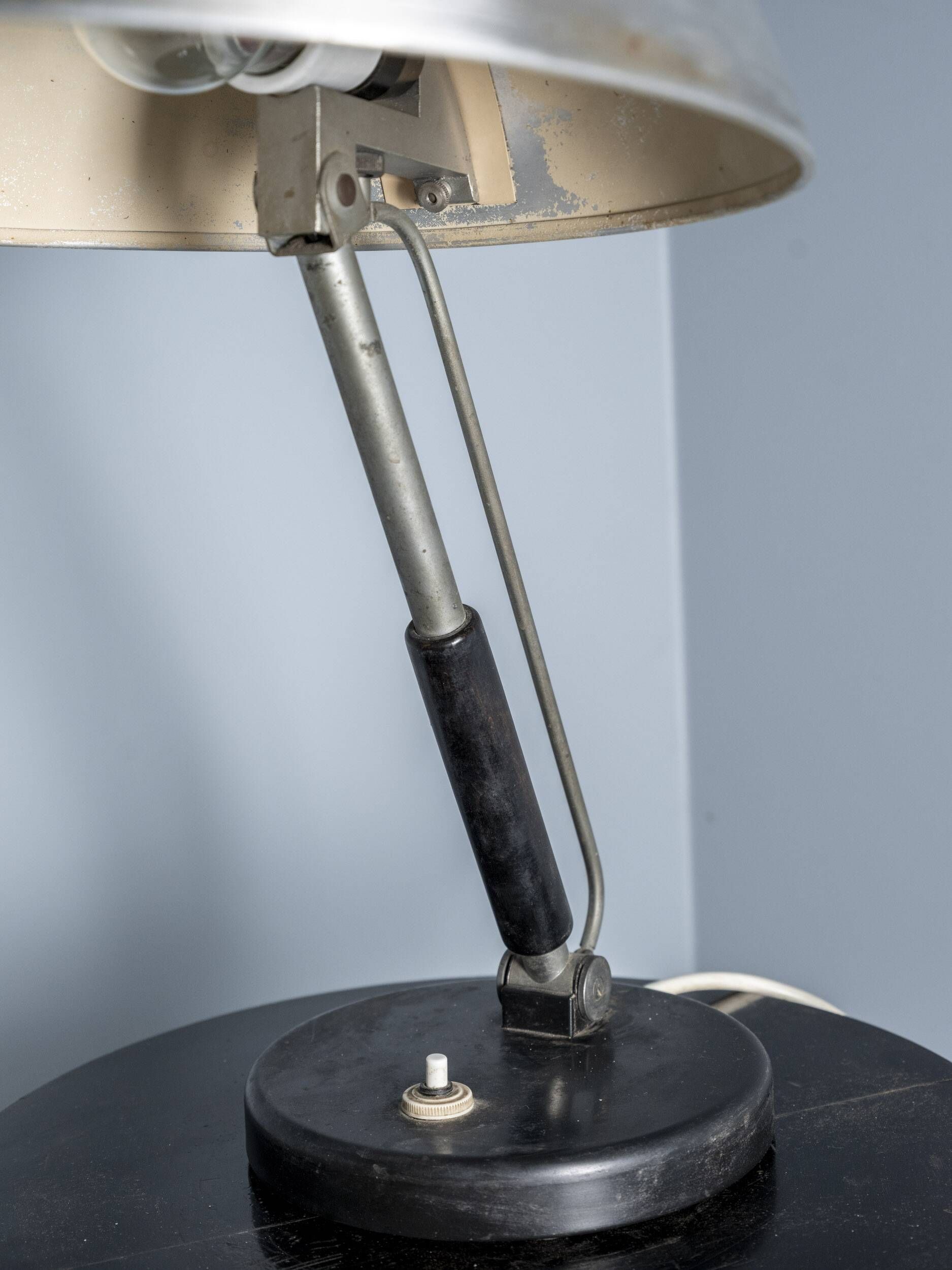 Bauhaus table lamp by Karl Trabert for G. Schanzenbach, 1930s