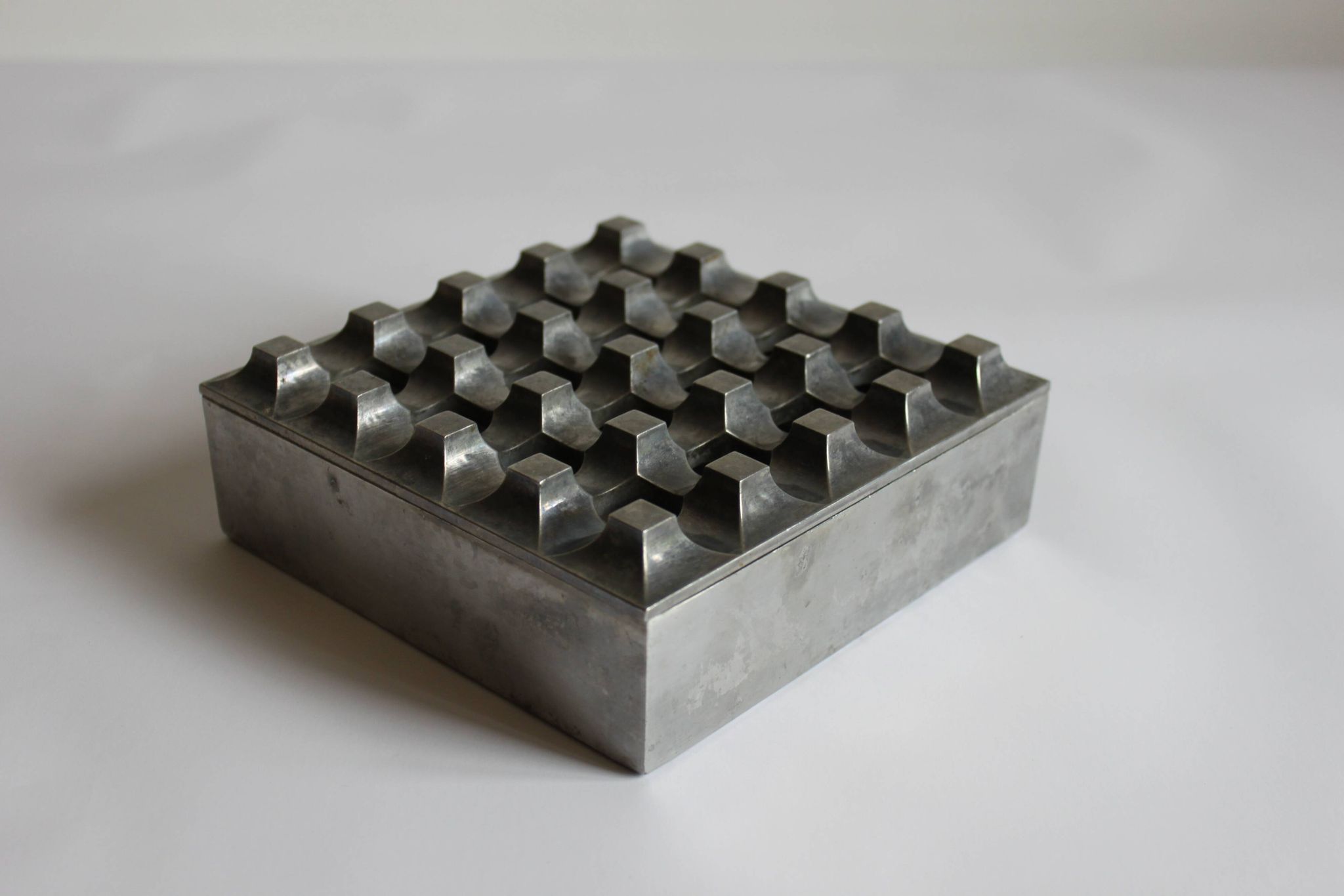 Ultima 15 ashtray by Bo Ljungberg & Holger Backstrom for Pascha AB Lund,  Malmö Sweden 1970s.