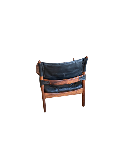 Pair of armchairs in Rio rosewood and leather by Swedish designer Gunnar Myrstrand