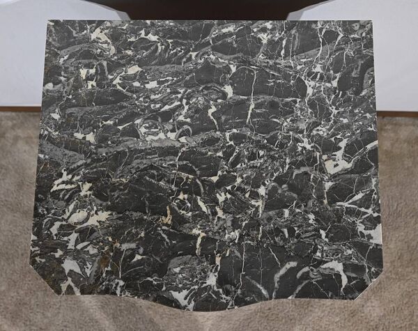 Table de chevet en noyer, 1900