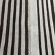Tapis Kilim moderne rayé blanc et marron foncé