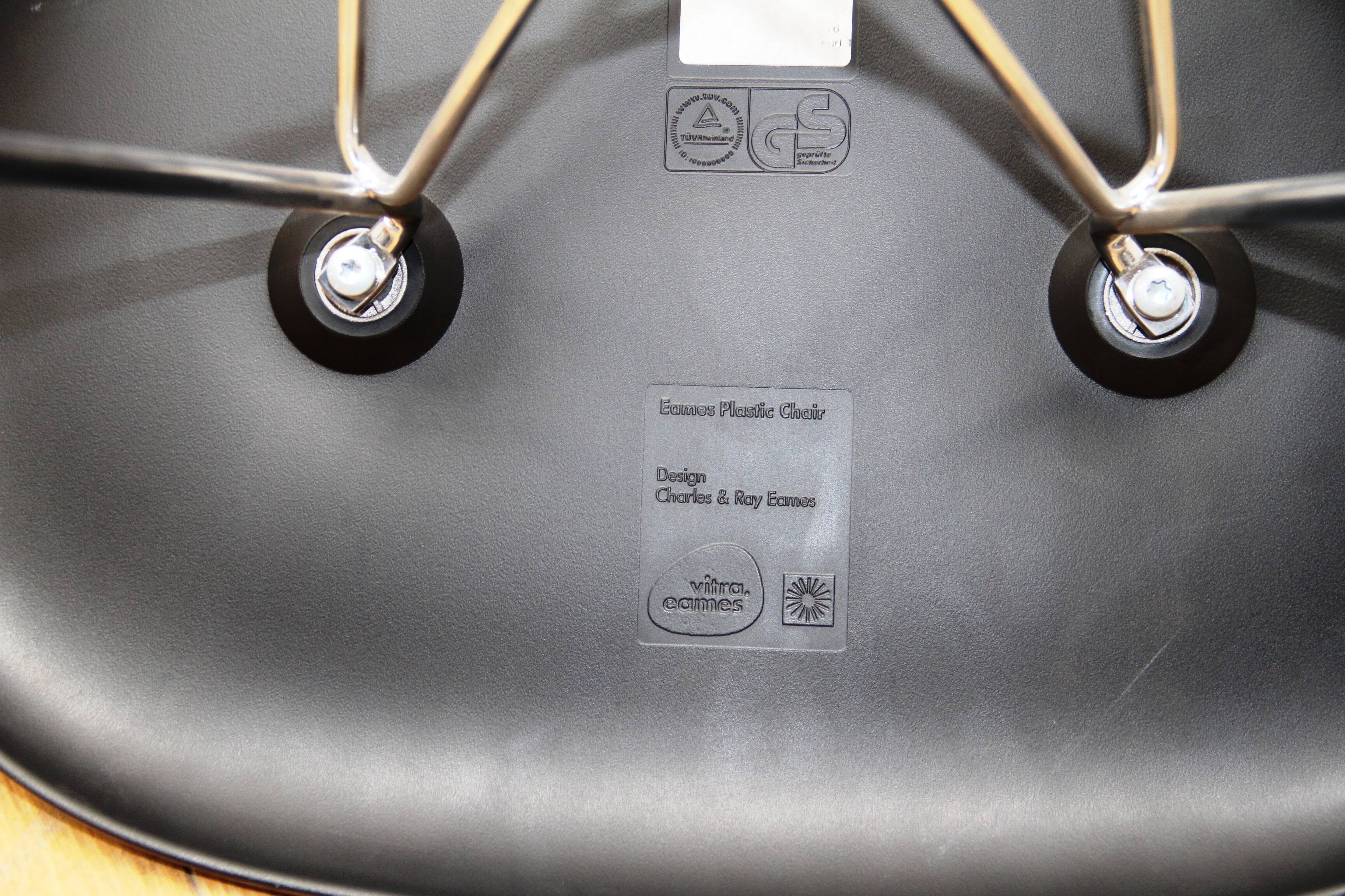 DSR chair, Charles & Ray Eames, Vitra