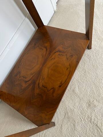 Walnut veneer pedestal table.