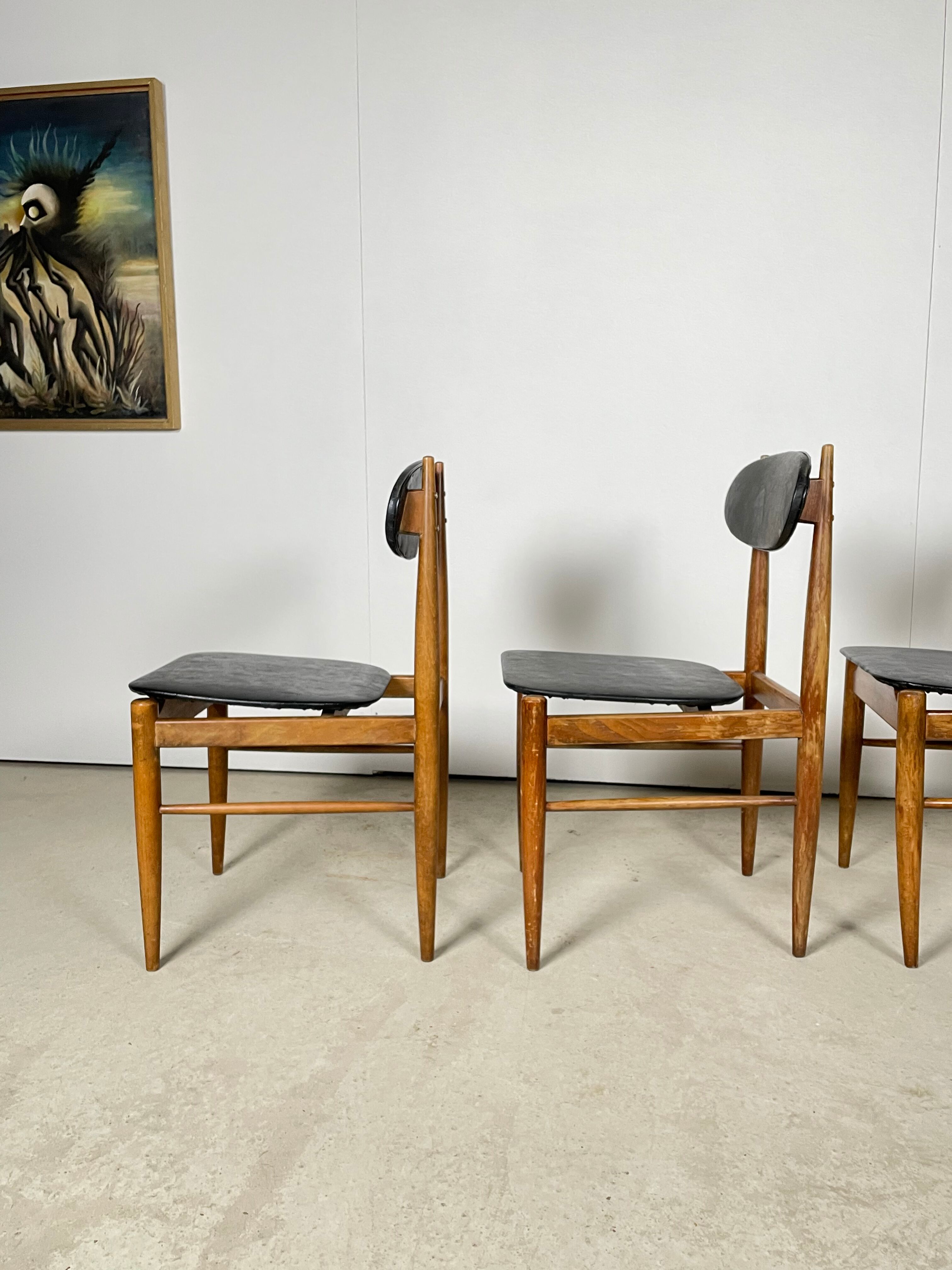 Set of 4 Scandinavian chairs