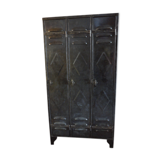 Industrial locker room three doors