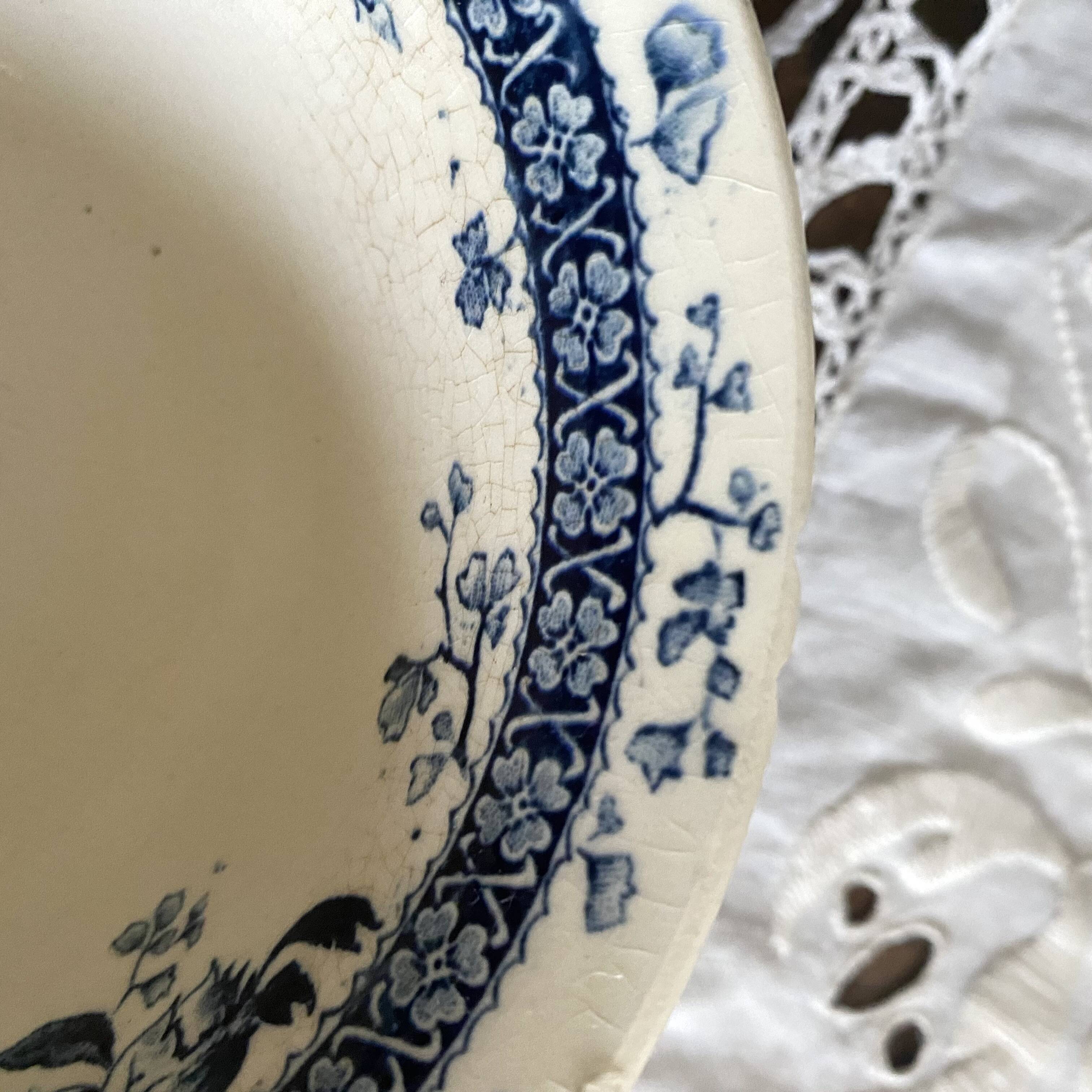 Gien Mireille ironstone bowl