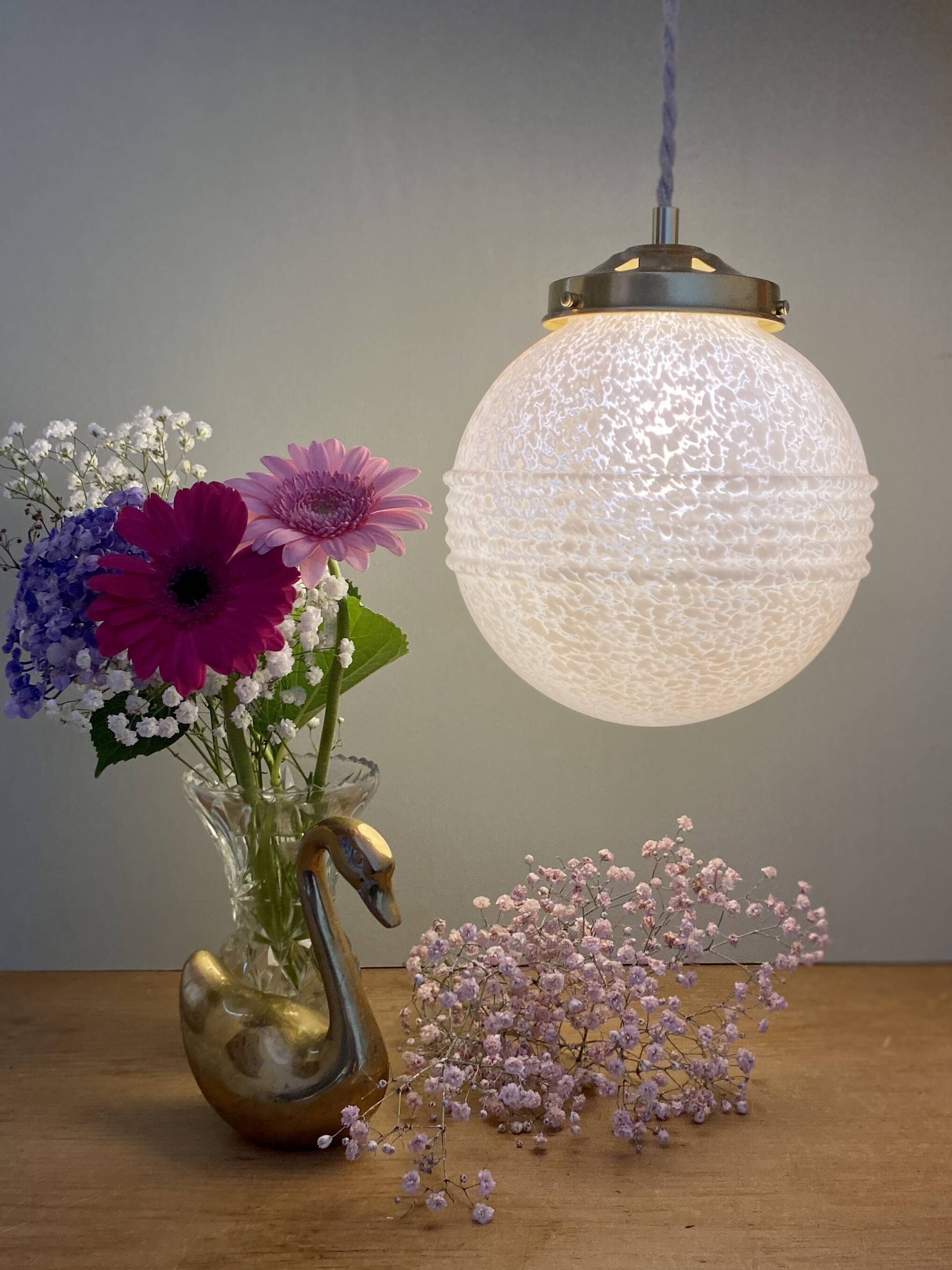 Vintage art deco globe pendant light in pink Clichy glass