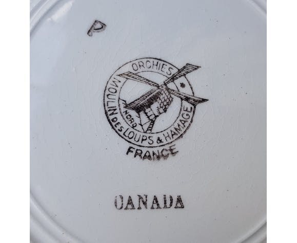 11 Art Deco dessert plates