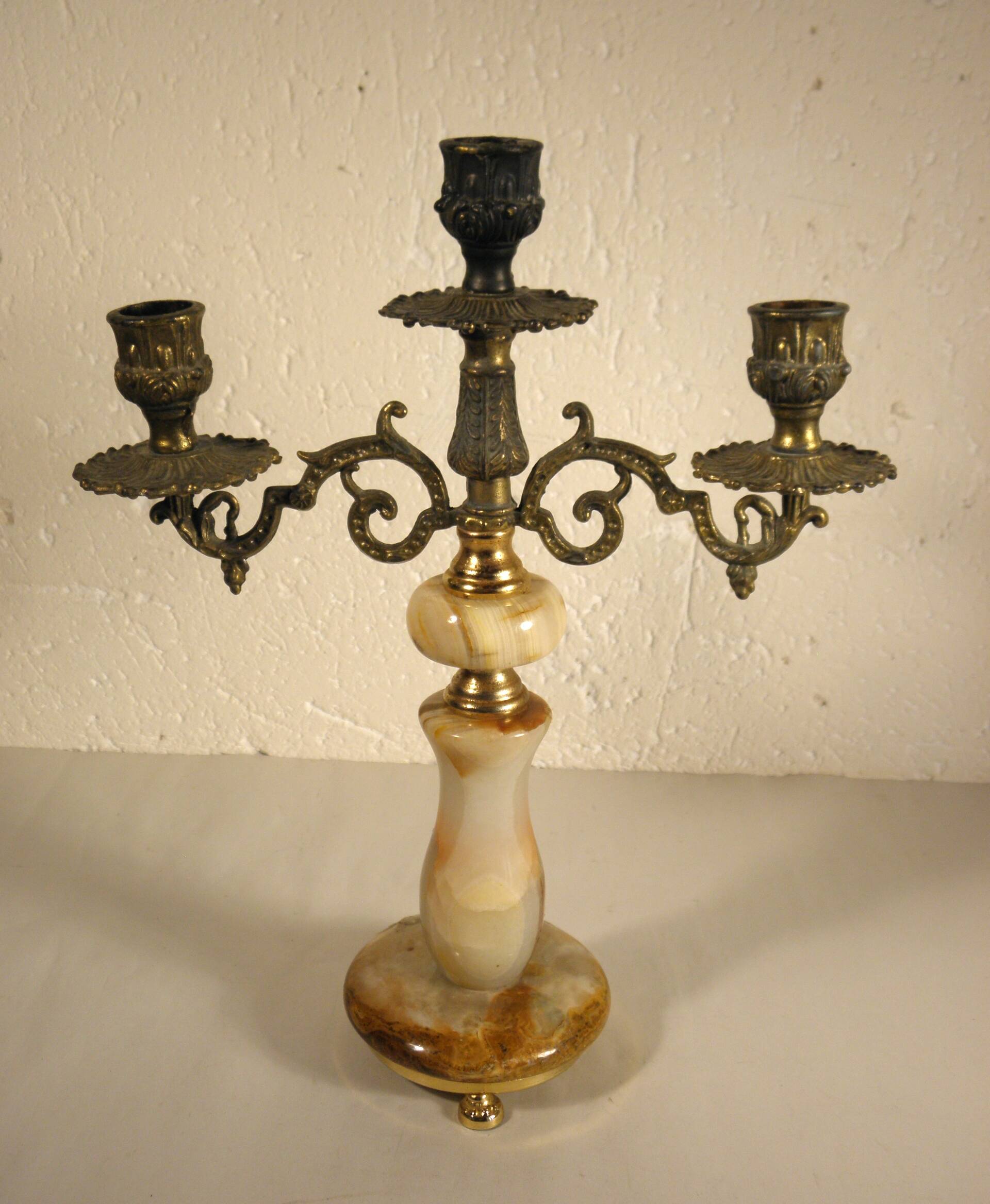 Three-light onyx chandelier