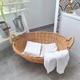 Wicker basket / basket