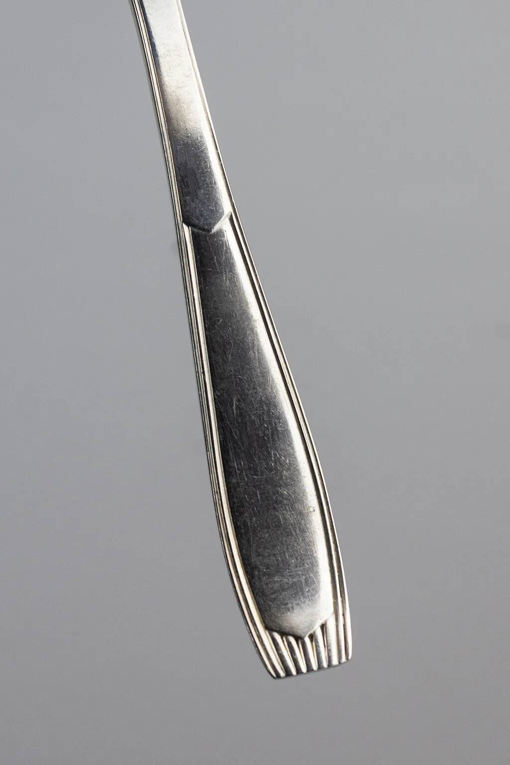 10 Christofle Alfénide Saigon model dessert forks in silver-plated metal.