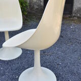 70s foot tulip chairs
