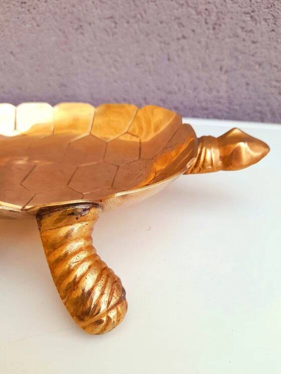 Brass turtle pocket emptier 1970