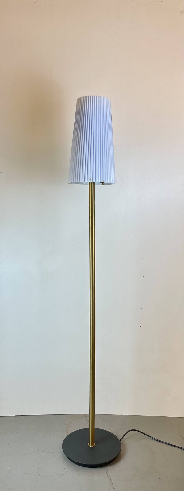 Murano Floor Lamp att. To A.Toso, Italy, 1980s