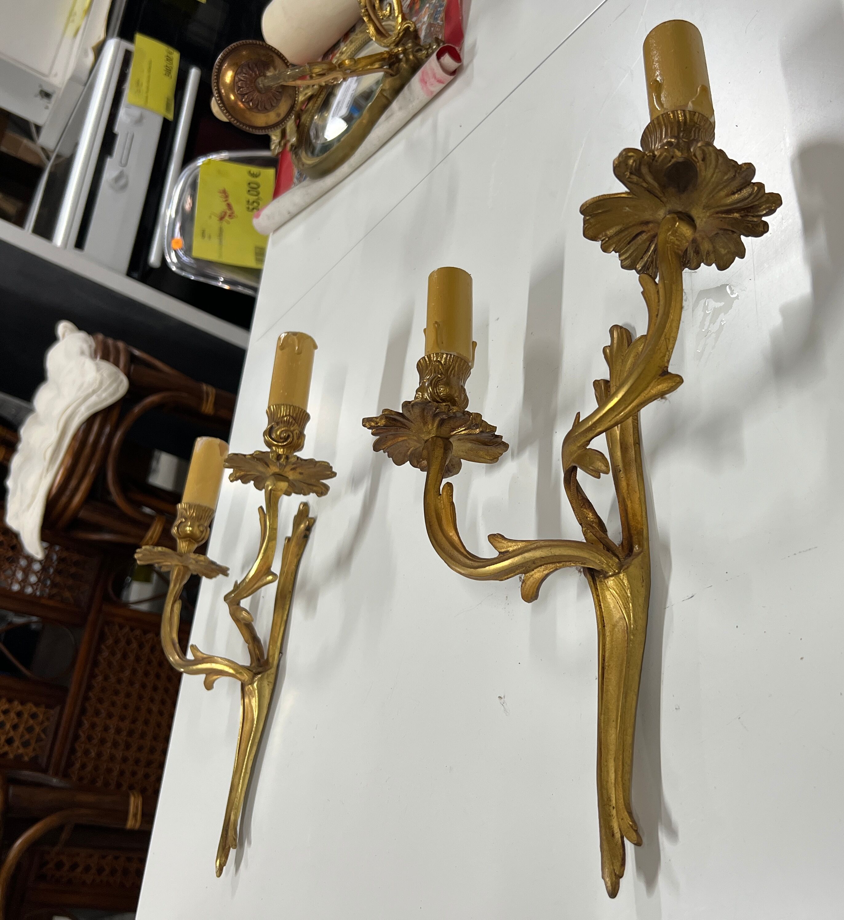 Pair of Louis XV wall lamps in gilded bronze