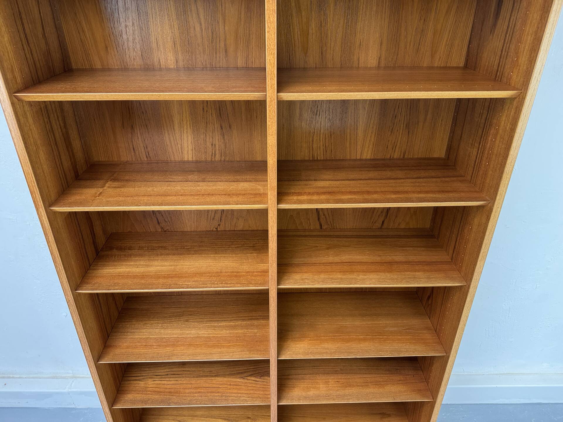 Large Vintage Teak Bookcase by Carlo Jensen for Hundevad & Co., 1960s
