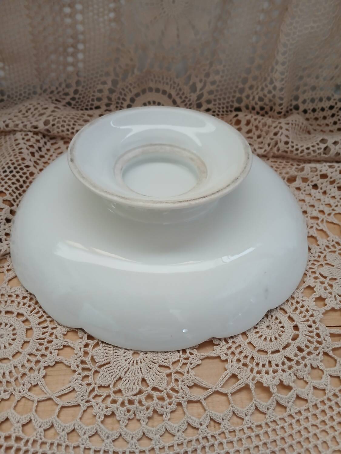 Compotier en porcelaine blanche
