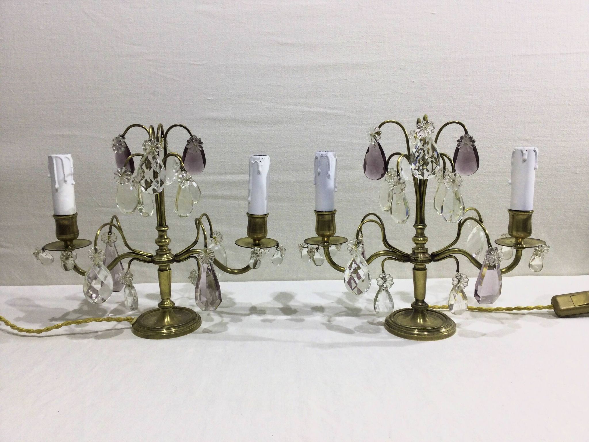 Pair of girandole lamps in bronze and crystal