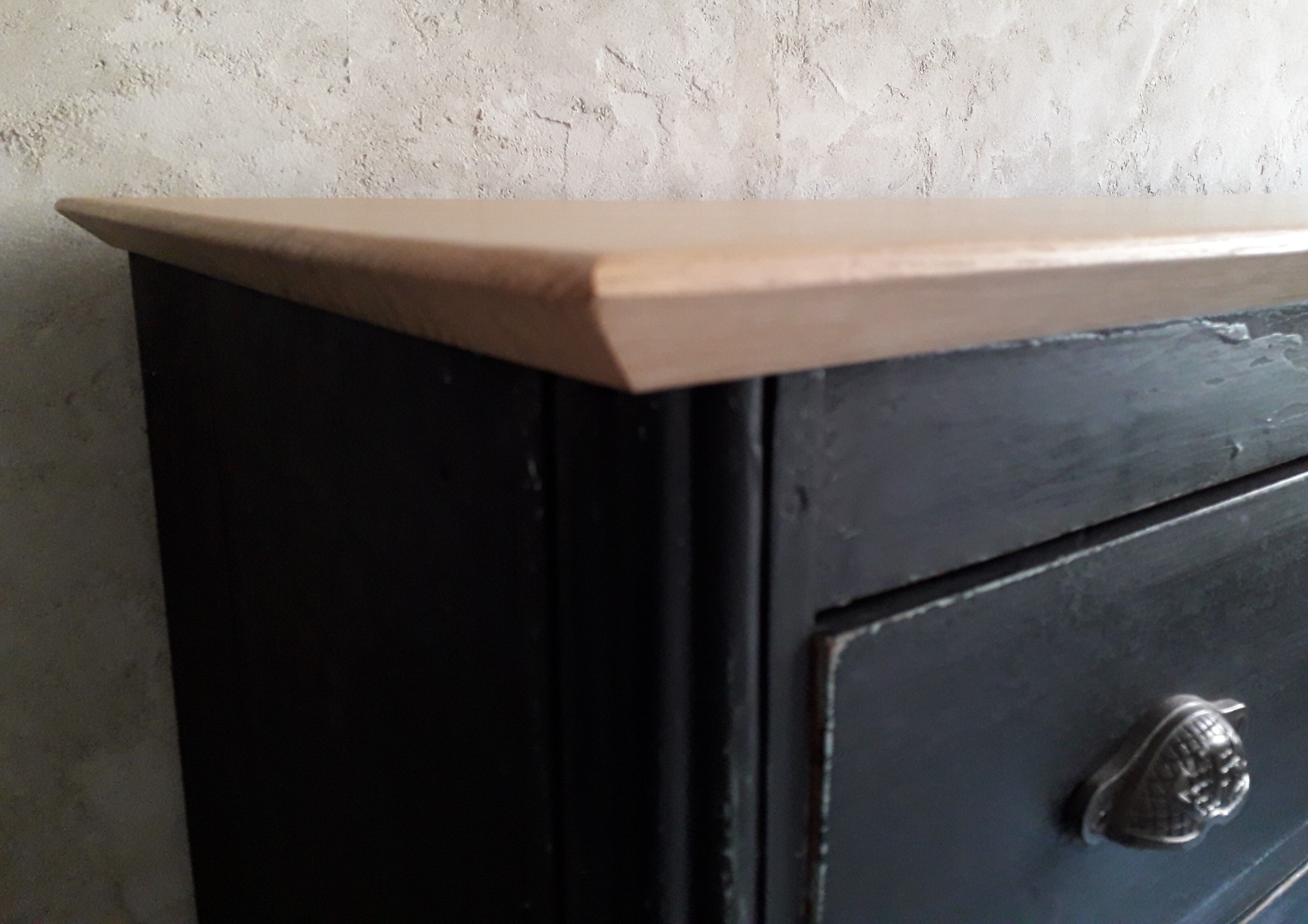 Furniture from craft to drawers