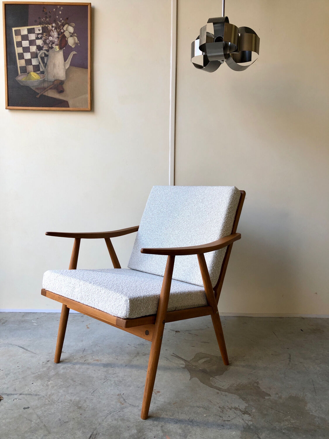 Boomerang armchair TON