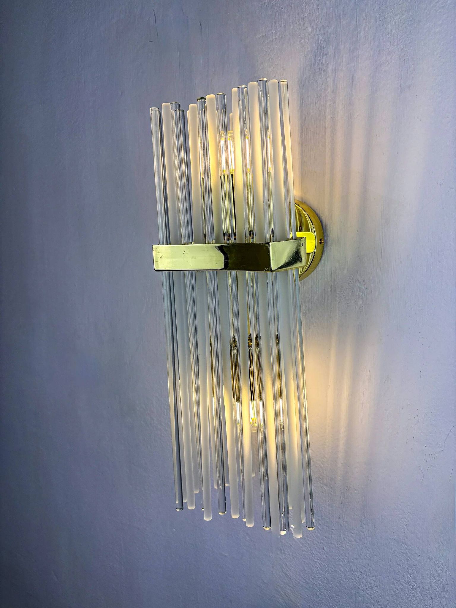 Paire de lampes murales de Sciolari pour Lightolier, vers les années 1970, Italie.