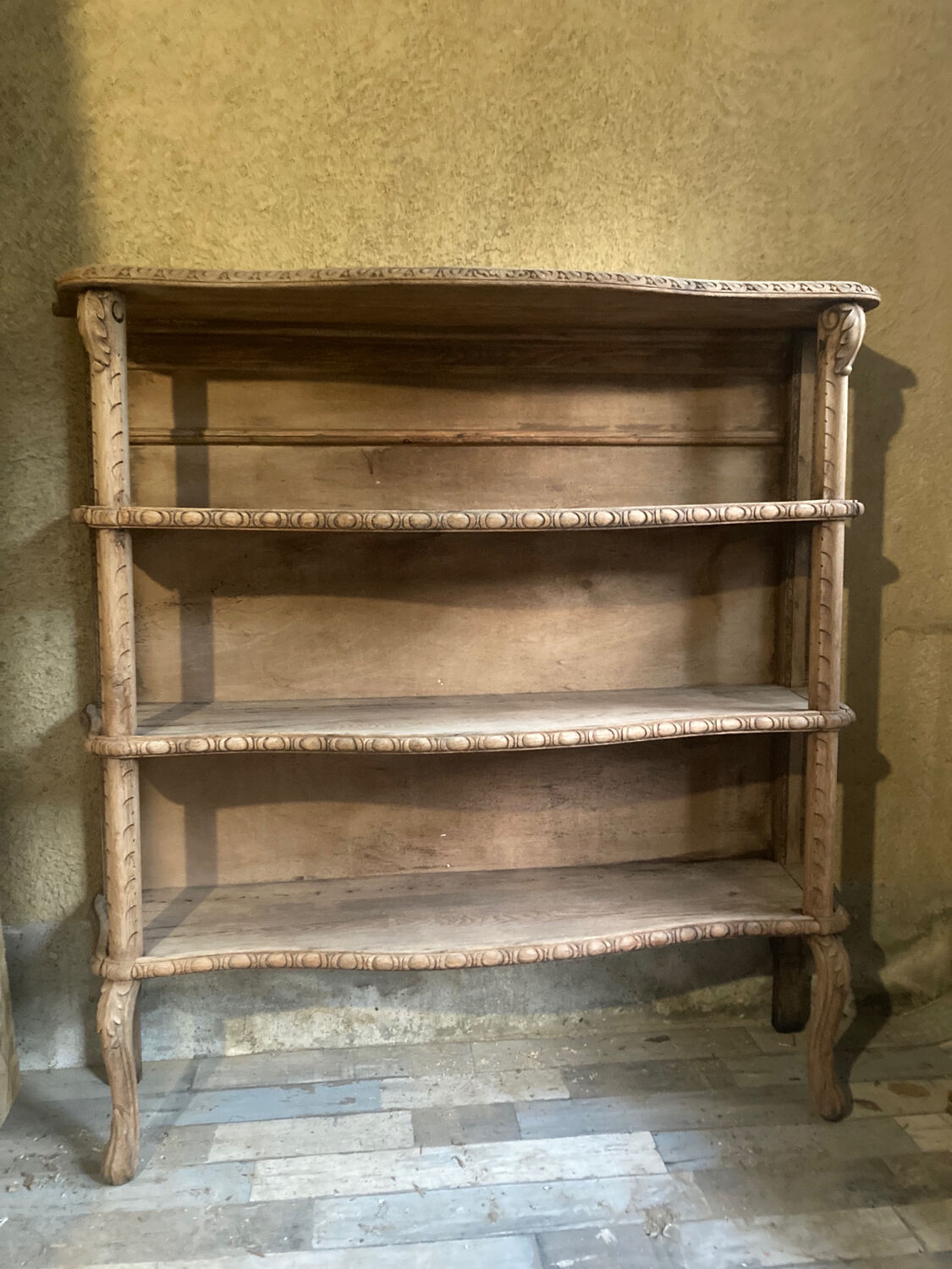 Dresser bookcase