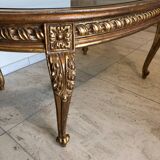 Table basse dessus en verre et tilleul doré vieilli