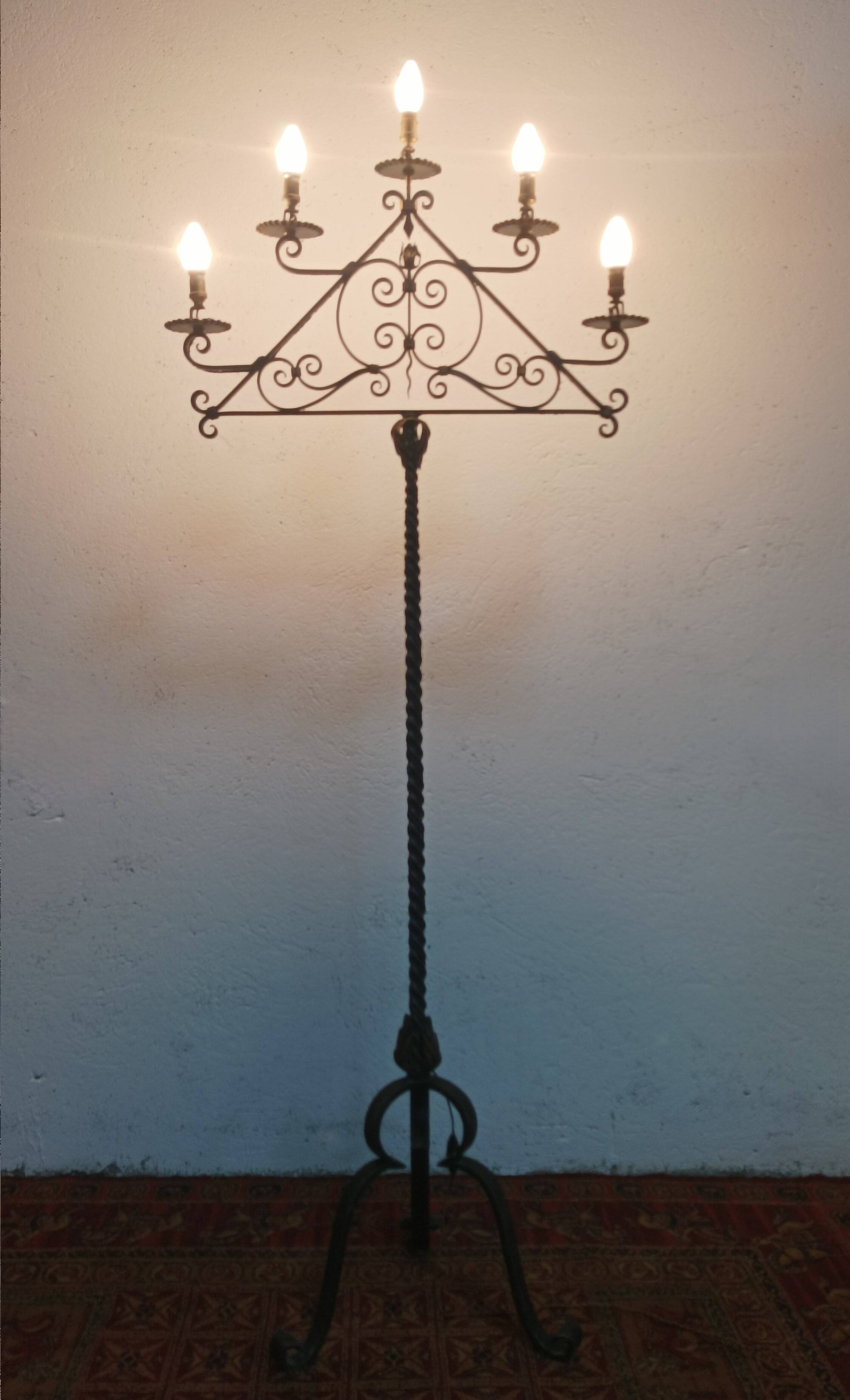 Wrought iron floor lamp with 5 light arms, 1940