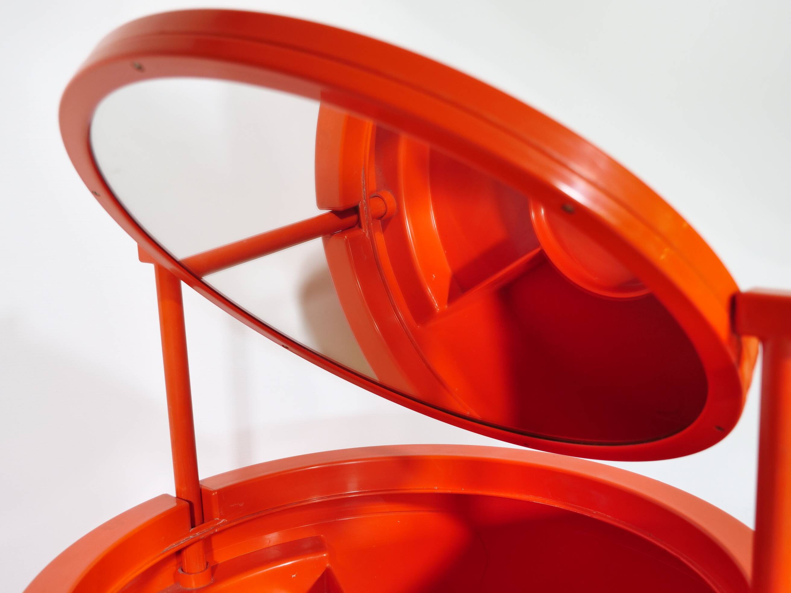 Vanity Table in Plastic by Studio Kastilia for Fanini Fain S.P.A., 1970s