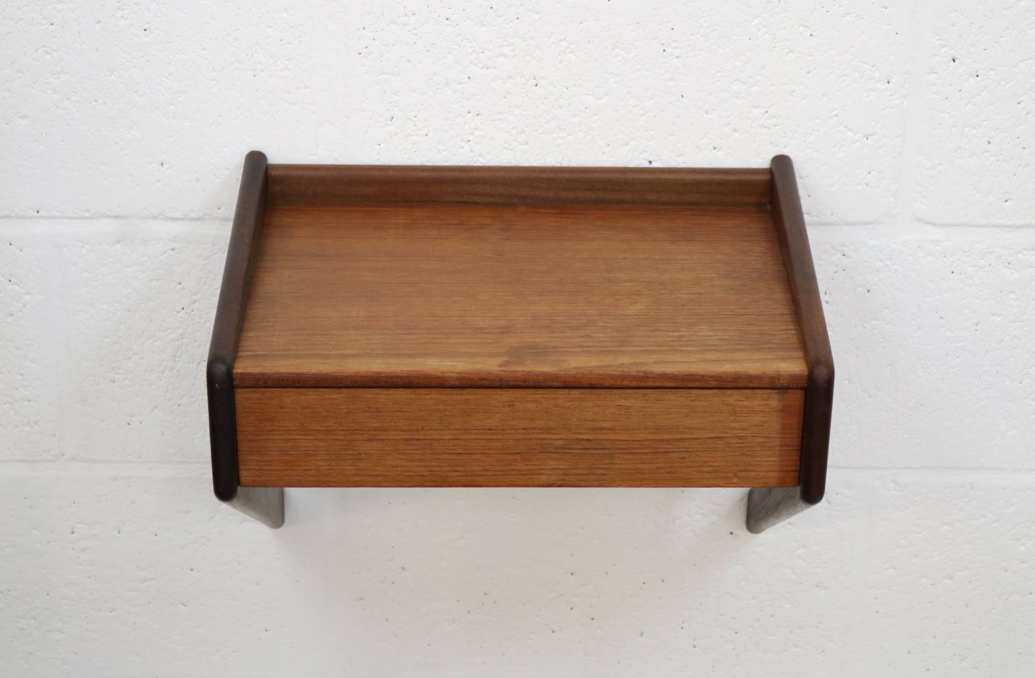 Floating nightstand  in teak wood by Sigfred Omann for Olholm Mobelfabrik