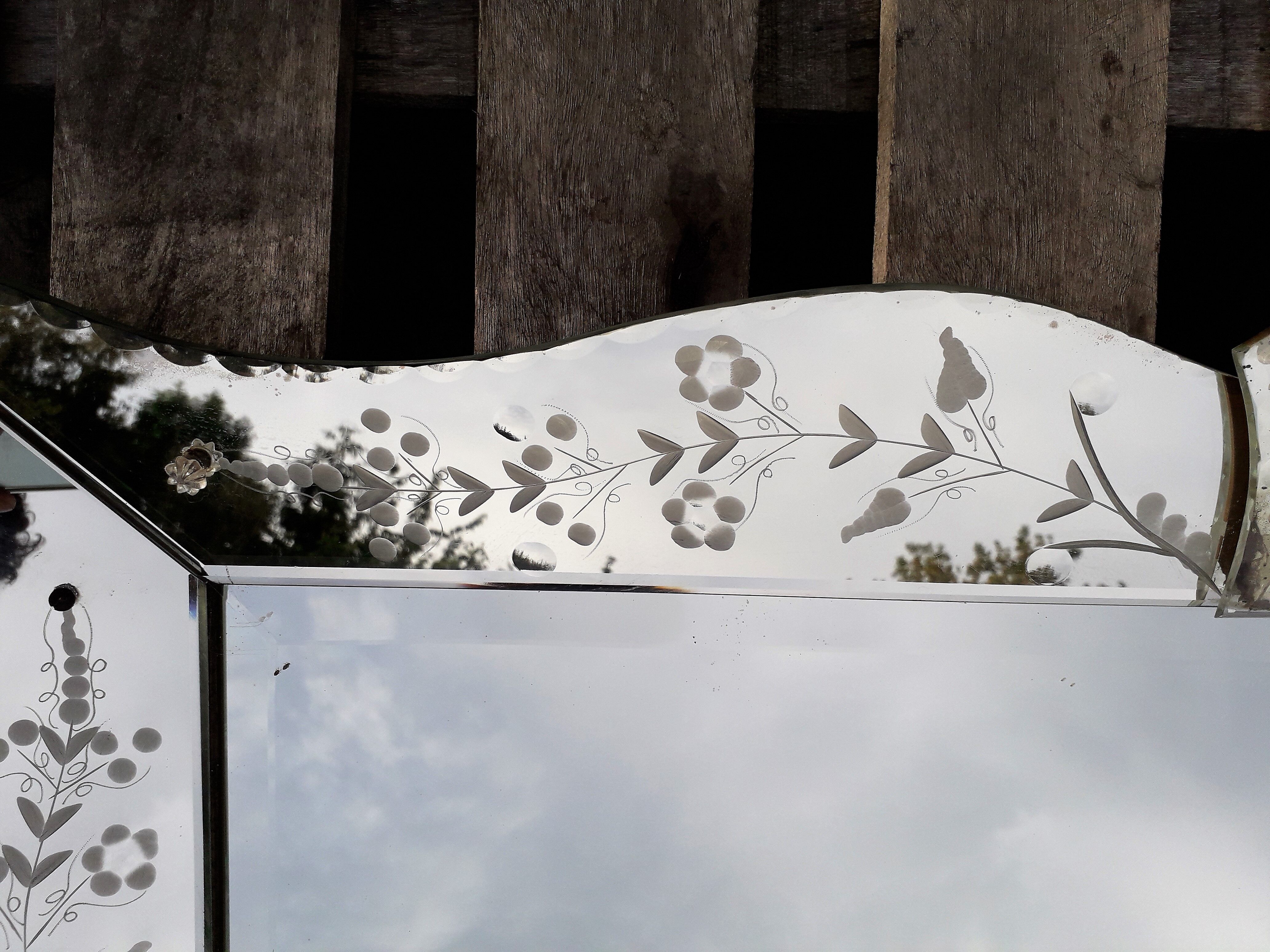 Venetian mirror beveled 67x88cm