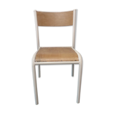 Ancienne chaise d'école