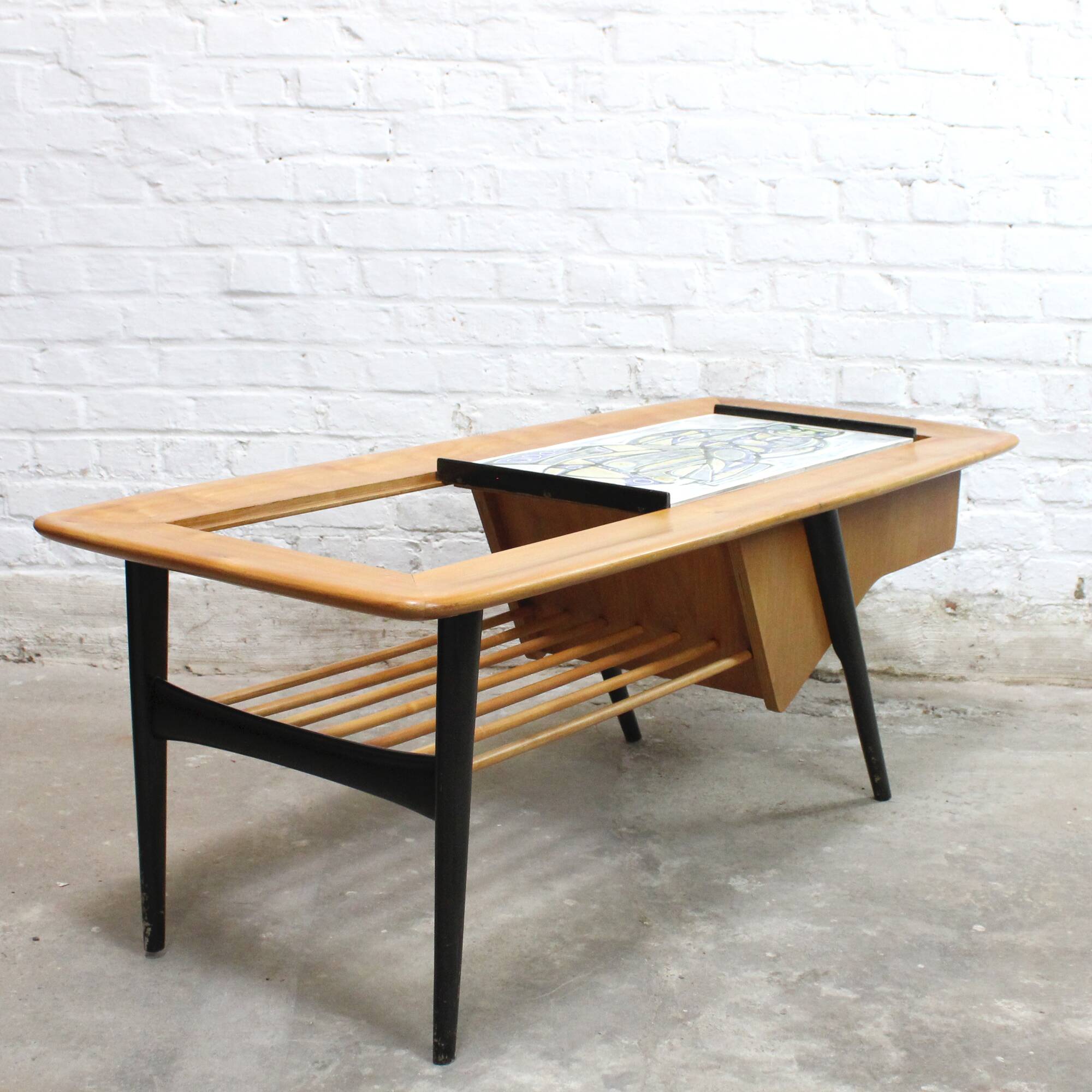 Table de salon - bar modèle 210 par Alfred Hendrickx pour Belform 1956