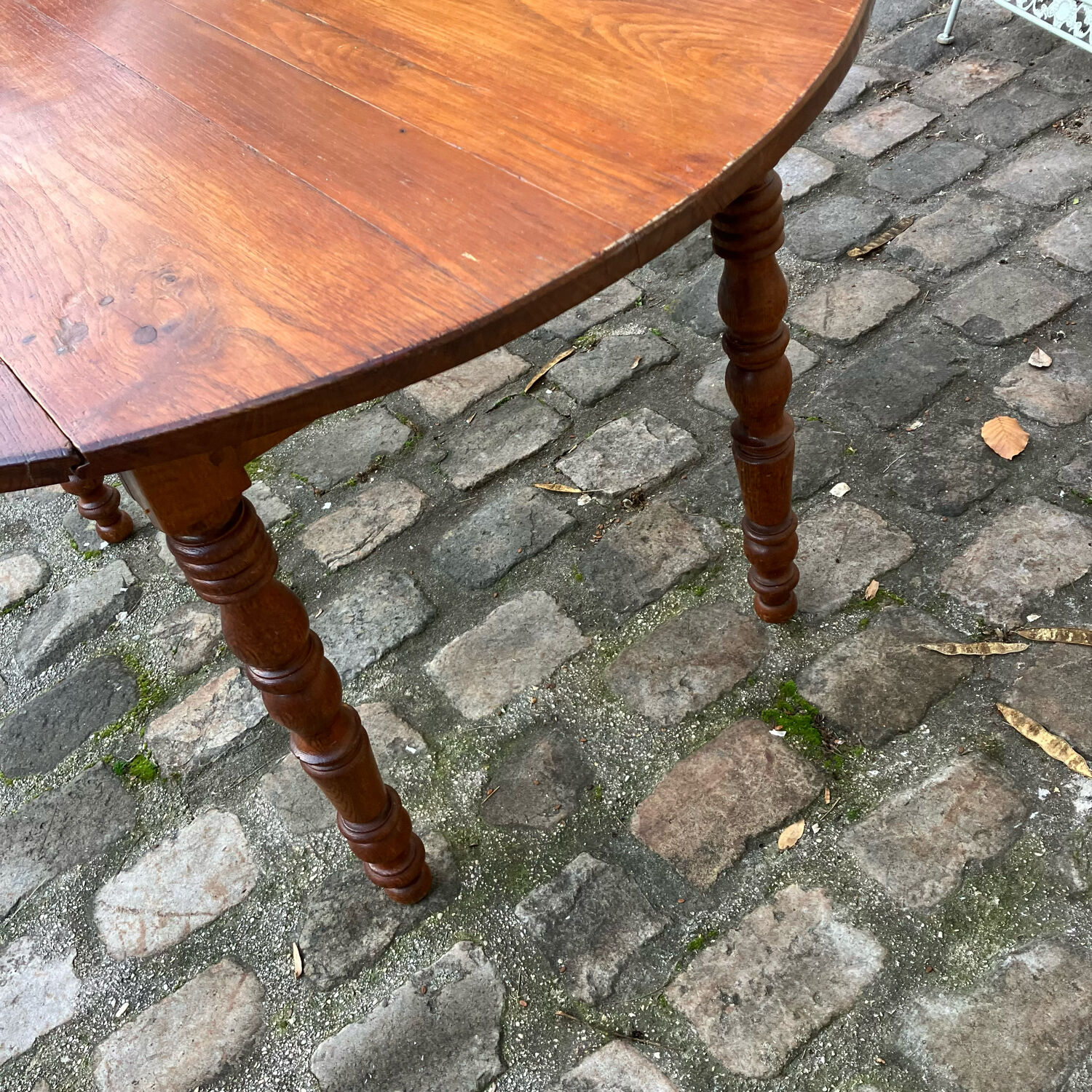 Table Louis Philippe à rabats et  rallonge