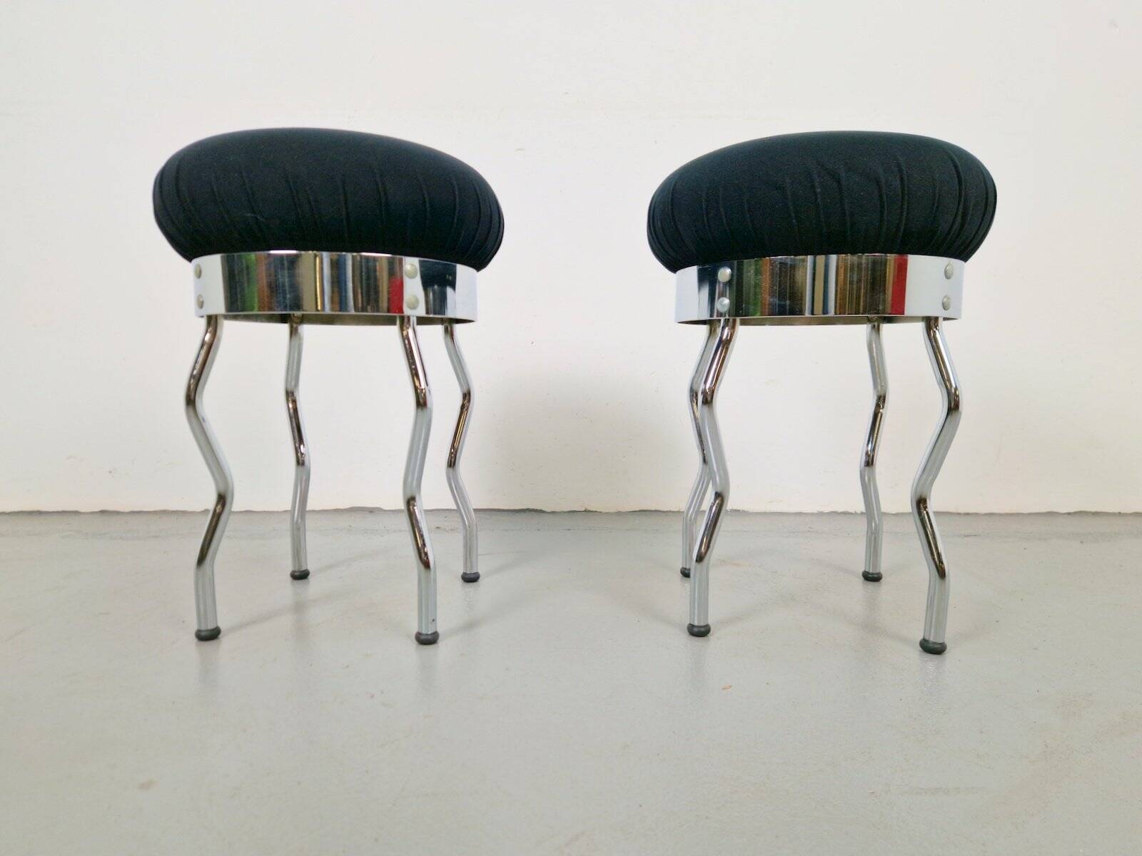 Vintage Uri Stools with Waved Chrome Legs and Black Seats by Per Ivar Ledang for Ikea, 1995, Set of 2