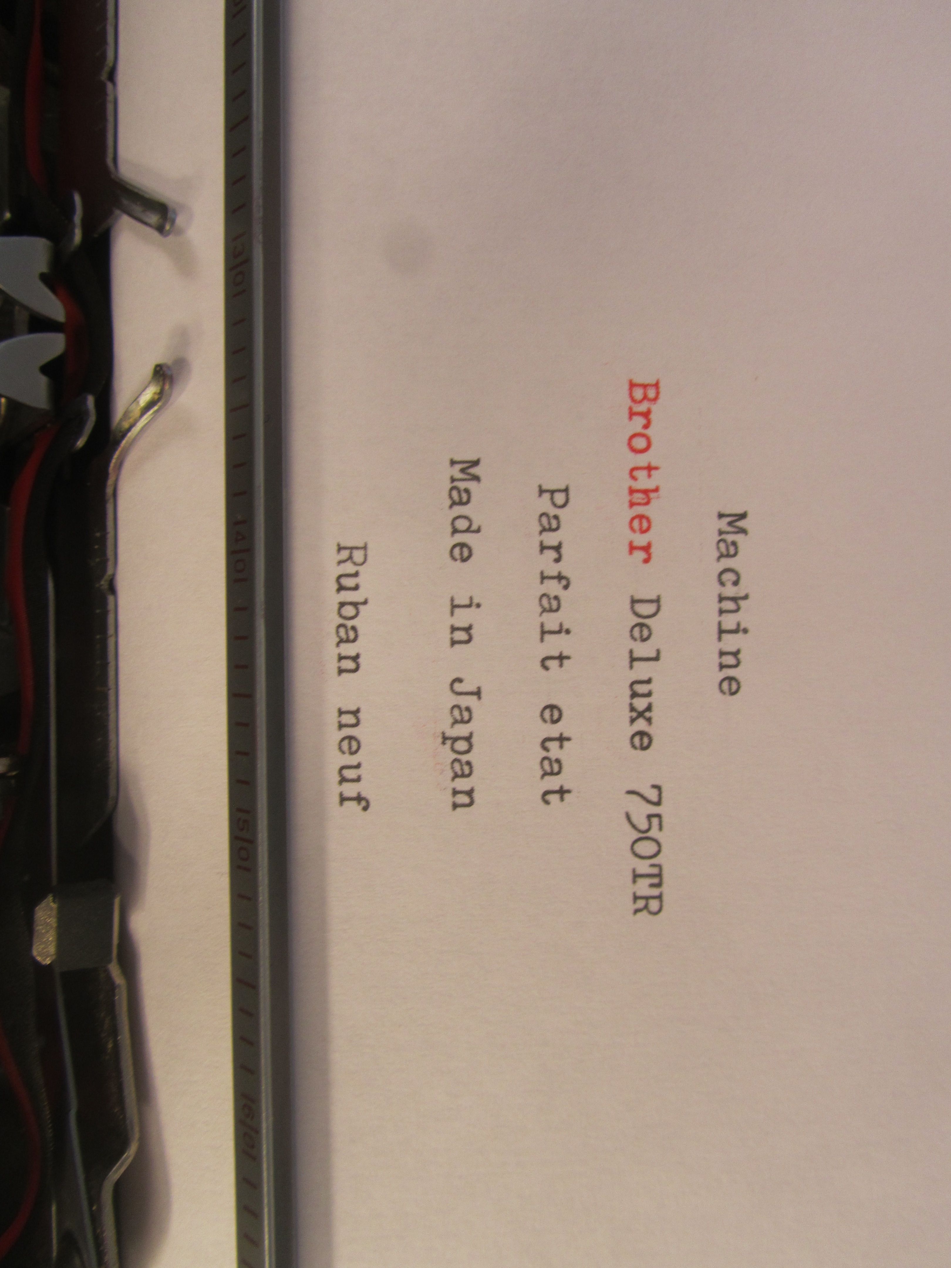 Brother 750 TR typewriter as new. Made in Japan new roll