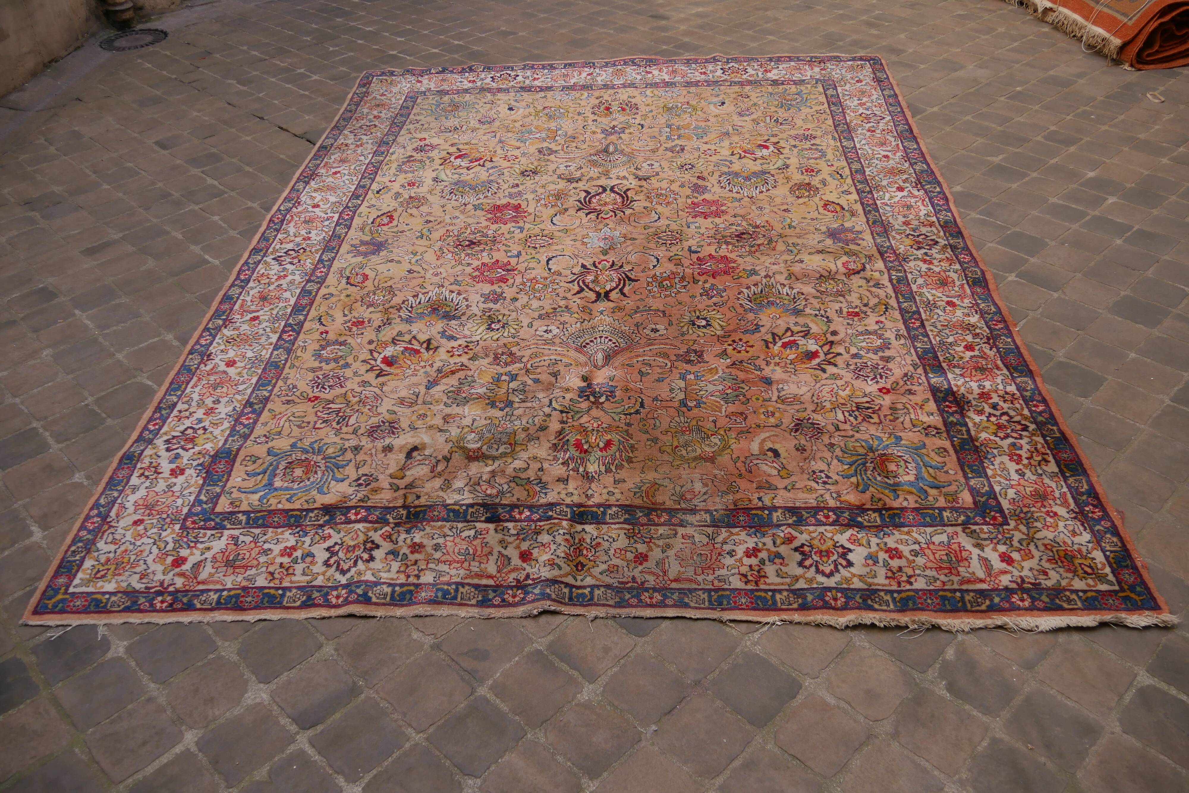 Oriental Persian carpet Tabriz vintage 320 x 240 cm